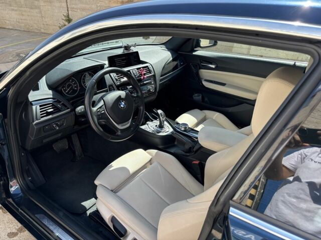 Синий БМВ M2, объемом двигателя 2 л и пробегом 120 тыс. км за 17060 $, фото 4 на Automoto.ua
