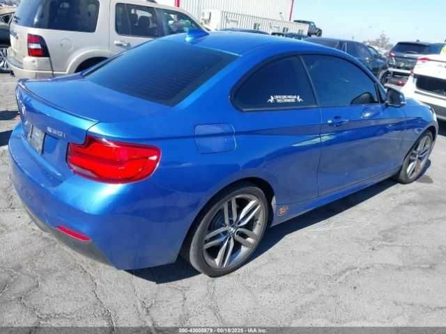 Синий БМВ M2, объемом двигателя 2 л и пробегом 132 тыс. км за 4000 $, фото 3 на Automoto.ua