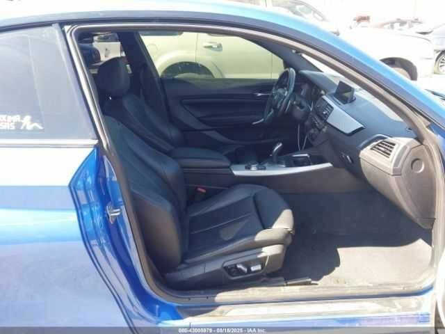 Синий БМВ M2, объемом двигателя 2 л и пробегом 132 тыс. км за 4000 $, фото 4 на Automoto.ua