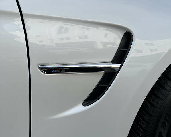 Белый БМВ М3, объемом двигателя 3 л и пробегом 128 тыс. км за 39000 $, фото 16 на Automoto.ua