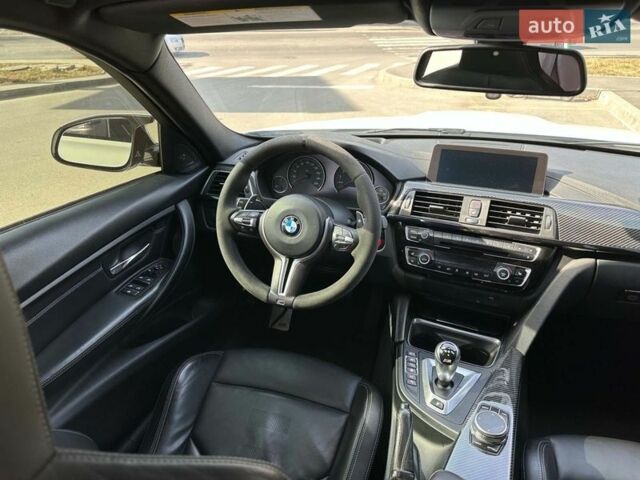 Білий БМВ М3, об'ємом двигуна 3 л та пробігом 53 тис. км за 40540 $, фото 49 на Automoto.ua