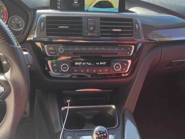 Белый БМВ М3, объемом двигателя 3 л и пробегом 31 тыс. км за 15100 $, фото 16 на Automoto.ua