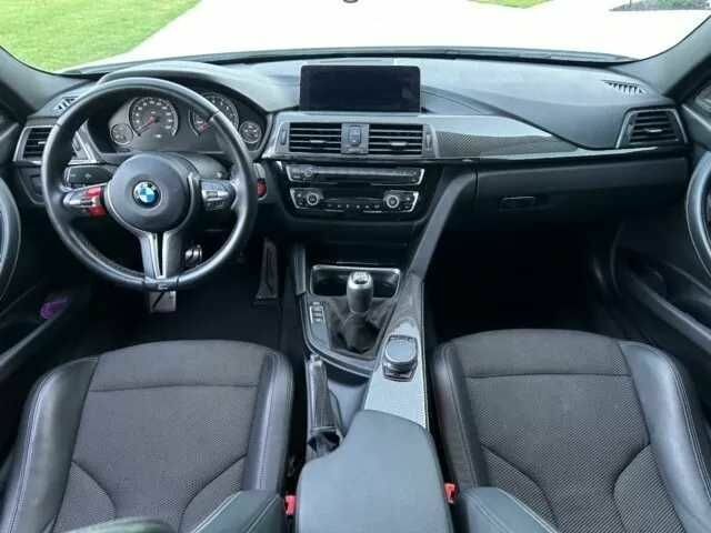 Белый БМВ М3, объемом двигателя 3 л и пробегом 37 тыс. км за 19500 $, фото 14 на Automoto.ua