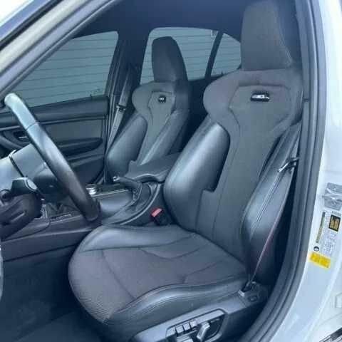 Белый БМВ М3, объемом двигателя 3 л и пробегом 37 тыс. км за 19500 $, фото 12 на Automoto.ua