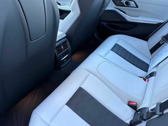 Білий БМВ М3, об'ємом двигуна 3 л та пробігом 15 тис. км за 34000 $, фото 12 на Automoto.ua