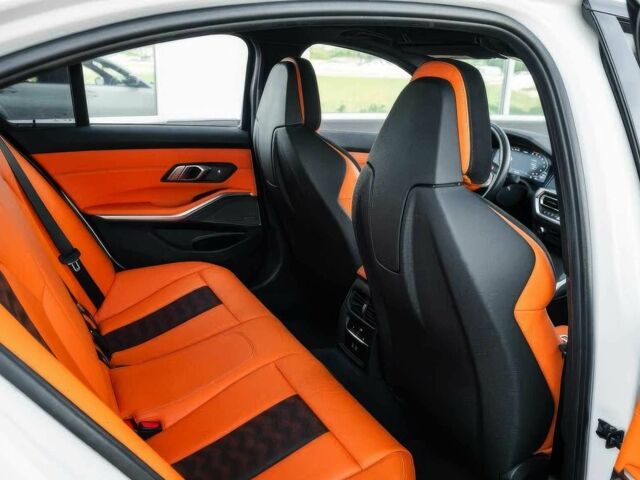 Белый БМВ М3, объемом двигателя 3 л и пробегом 18 тыс. км за 32000 $, фото 19 на Automoto.ua