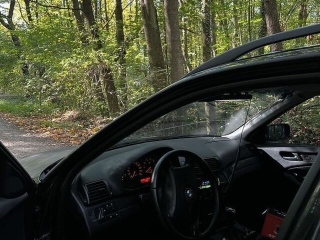 Чорний БМВ М3, об'ємом двигуна 1.9 л та пробігом 250 тис. км за 3215 $, фото 7 на Automoto.ua