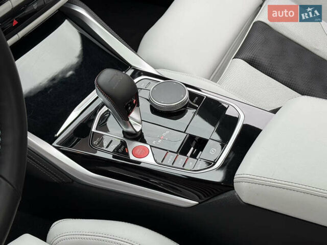 Черный БМВ М3, объемом двигателя 3 л и пробегом 13 тыс. км за 98900 $, фото 22 на Automoto.ua