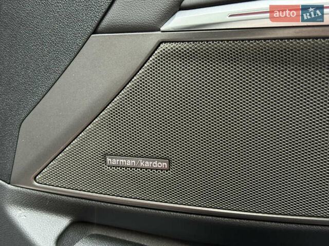 Красный БМВ М3, объемом двигателя 3 л и пробегом 14 тыс. км за 92000 $, фото 11 на Automoto.ua