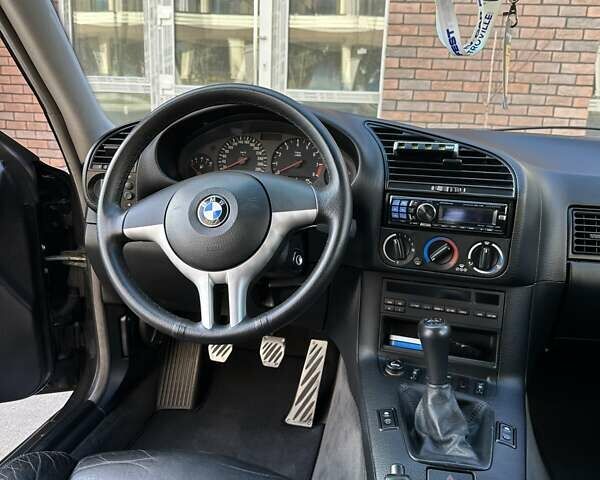 БМВ М3, объемом двигателя 3.2 л и пробегом 220 тыс. км за 18000 $, фото 94 на Automoto.ua