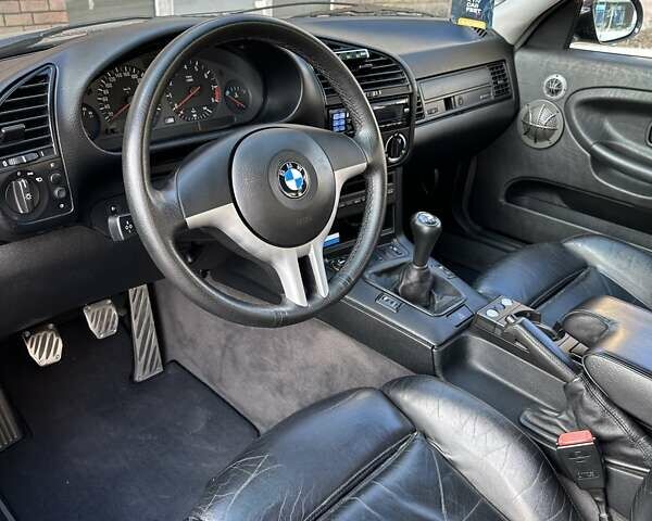 БМВ М3, объемом двигателя 3.2 л и пробегом 220 тыс. км за 18000 $, фото 67 на Automoto.ua
