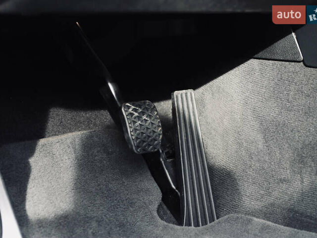 БМВ М3, об'ємом двигуна 3 л та пробігом 87 тис. км за 40000 $, фото 26 на Automoto.ua