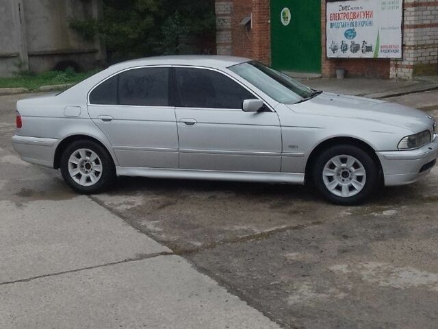 Серый БМВ М3, объемом двигателя 2 л и пробегом 300 тыс. км за 4400 $, фото 2 на Automoto.ua