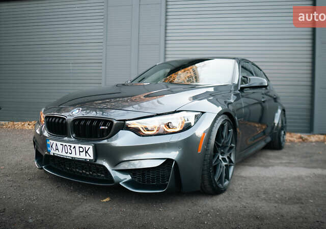 Серый БМВ М3, объемом двигателя 2.98 л и пробегом 135 тыс. км за 40000 $, фото 2 на Automoto.ua