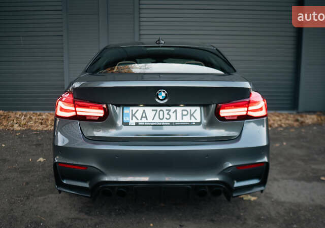 Серый БМВ М3, объемом двигателя 2.98 л и пробегом 135 тыс. км за 40000 $, фото 10 на Automoto.ua