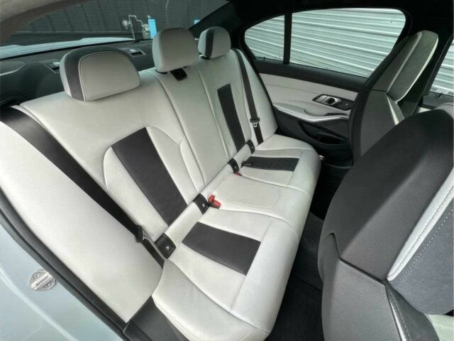 Серый БМВ М3, объемом двигателя 3 л и пробегом 78 тыс. км за 42322 $, фото 8 на Automoto.ua