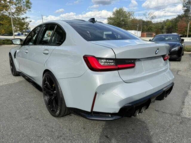 Серый БМВ М3, объемом двигателя 3 л и пробегом 21 тыс. км за 62000 $, фото 3 на Automoto.ua