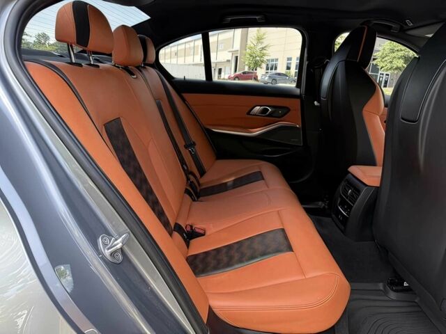 Серый БМВ М3, объемом двигателя 3 л и пробегом 28 тыс. км за 41500 $, фото 12 на Automoto.ua
