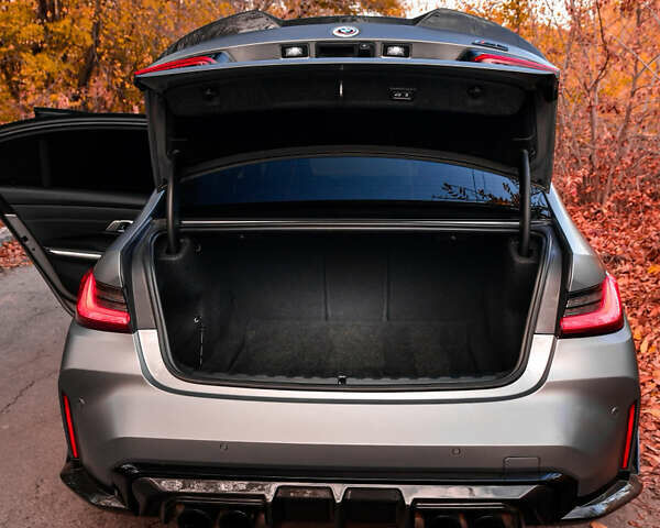 БМВ М3 2022 в Днепре (Днепропетровске) на Automoto.ua Серый БМВ М3, объемом двигателя 2.99 л и пробегом 27 тыс. км за 100000 $, фото 28 на Automoto.ua