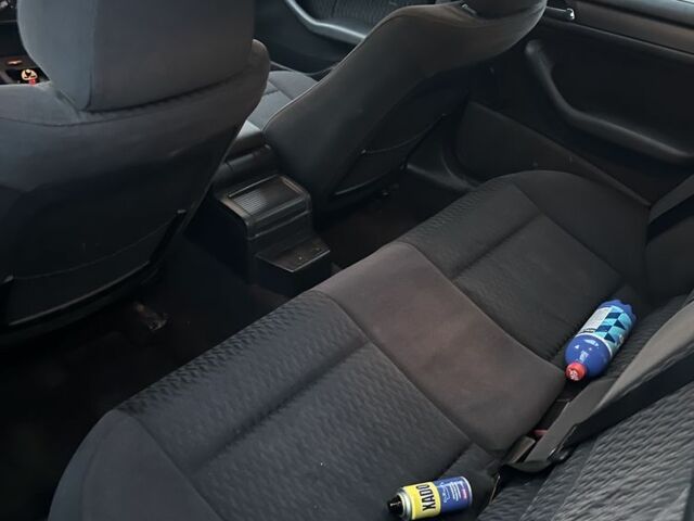 Серый БМВ М3, объемом двигателя 2 л и пробегом 320 тыс. км за 1900 $, фото 12 на Automoto.ua