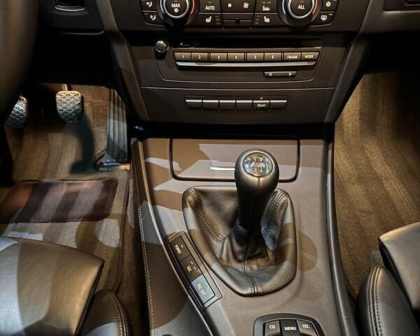Синій БМВ М3, об'ємом двигуна 4 л та пробігом 52 тис. км за 119900 $, фото 126 на Automoto.ua