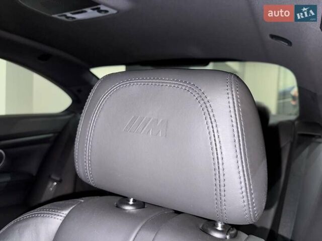 Синій БМВ М3, об'ємом двигуна 4 л та пробігом 52 тис. км за 119900 $, фото 140 на Automoto.ua