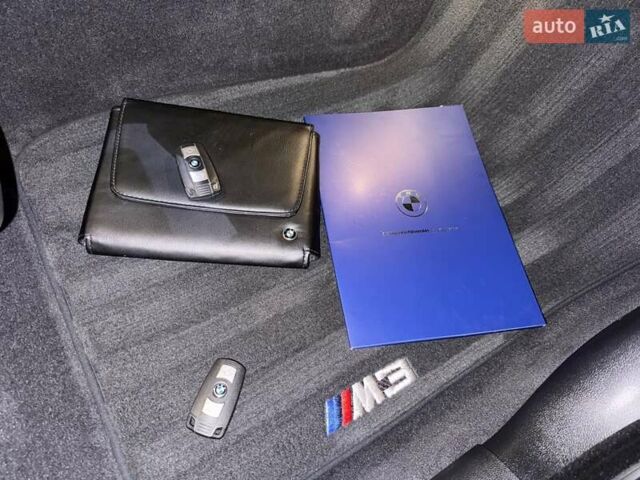 Синий БМВ М3, объемом двигателя 4 л и пробегом 53 тыс. км за 112900 $, фото 93 на Automoto.ua