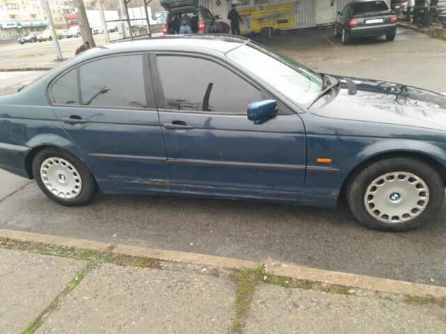 Синій БМВ М3, об'ємом двигуна 1.9 л та пробігом 217 тис. км за 3601 $, фото 5 на Automoto.ua