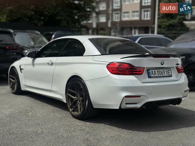 Білий БМВ M4, об'ємом двигуна 2.98 л та пробігом 84 тис. км за 30800 $, фото 15 на Automoto.ua