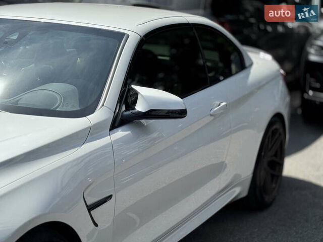 Білий БМВ M4, об'ємом двигуна 2.98 л та пробігом 84 тис. км за 30800 $, фото 11 на Automoto.ua