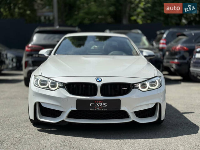 Білий БМВ M4, об'ємом двигуна 2.98 л та пробігом 84 тис. км за 30800 $, фото 4 на Automoto.ua