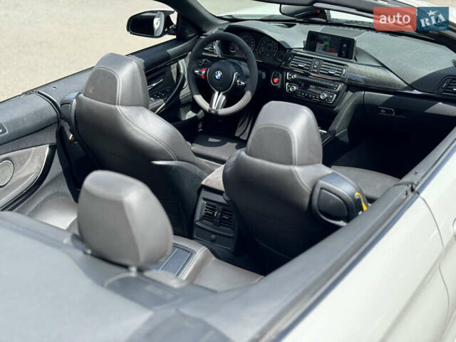 Білий БМВ M4, об'ємом двигуна 2.98 л та пробігом 84 тис. км за 30800 $, фото 34 на Automoto.ua