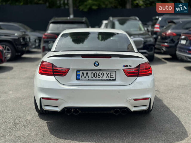 Білий БМВ M4, об'ємом двигуна 2.98 л та пробігом 84 тис. км за 30800 $, фото 12 на Automoto.ua
