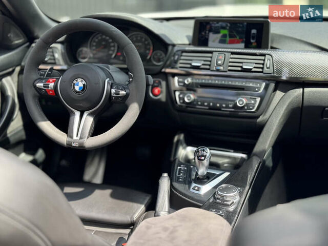 Білий БМВ M4, об'ємом двигуна 2.98 л та пробігом 84 тис. км за 30800 $, фото 33 на Automoto.ua