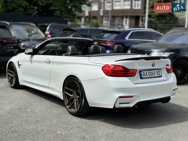 Білий БМВ M4, об'ємом двигуна 2.98 л та пробігом 84 тис. км за 30800 $, фото 14 на Automoto.ua