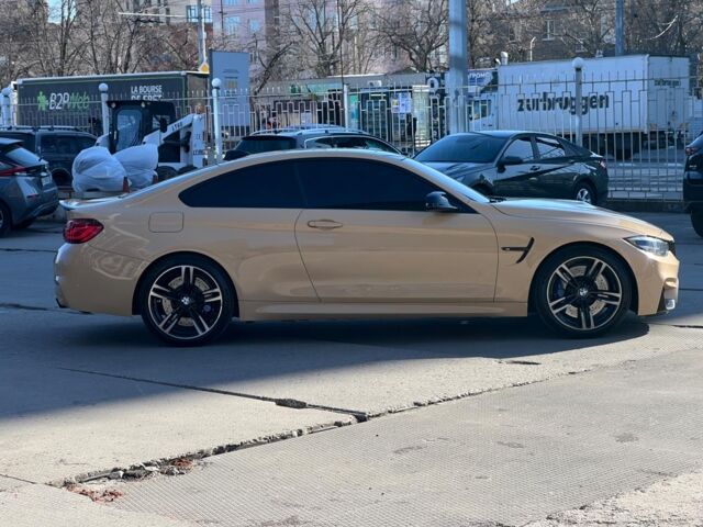 Білий БМВ M4, об'ємом двигуна 3 л та пробігом 130 тис. км за 42890 $, фото 14 на Automoto.ua