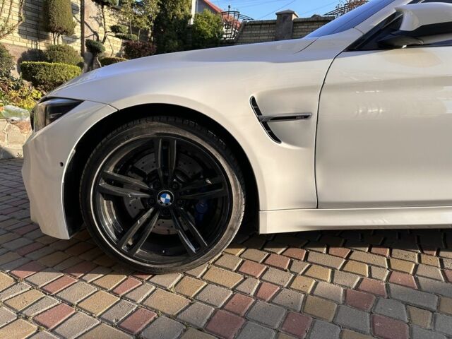 Белый БМВ M4, объемом двигателя 3 л и пробегом 55 тыс. км за 40000 $, фото 6 на Automoto.ua