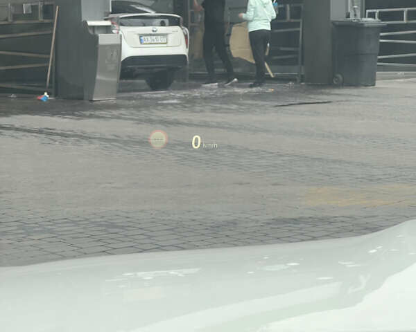 Белый БМВ M4, объемом двигателя 2.98 л и пробегом 124 тыс. км за 36000 $, фото 17 на Automoto.ua