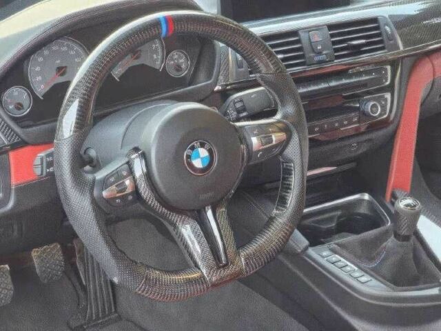 Белый БМВ M4, объемом двигателя 3 л и пробегом 66 тыс. км за 26000 $, фото 11 на Automoto.ua
