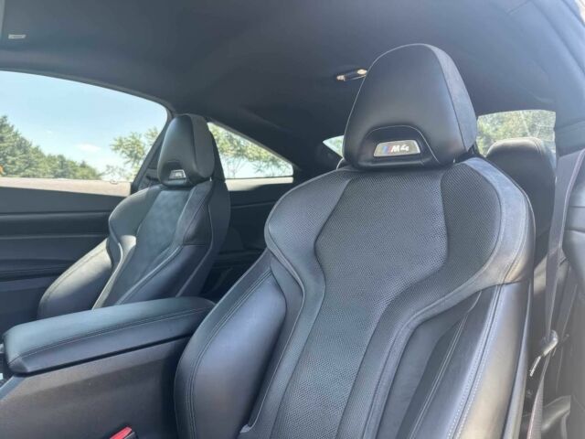Белый БМВ M4, объемом двигателя 3 л и пробегом 29 тыс. км за 38000 $, фото 6 на Automoto.ua