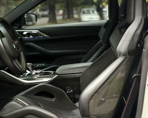 Белый БМВ M4, объемом двигателя 2.99 л и пробегом 26 тыс. км за 88888 $, фото 10 на Automoto.ua