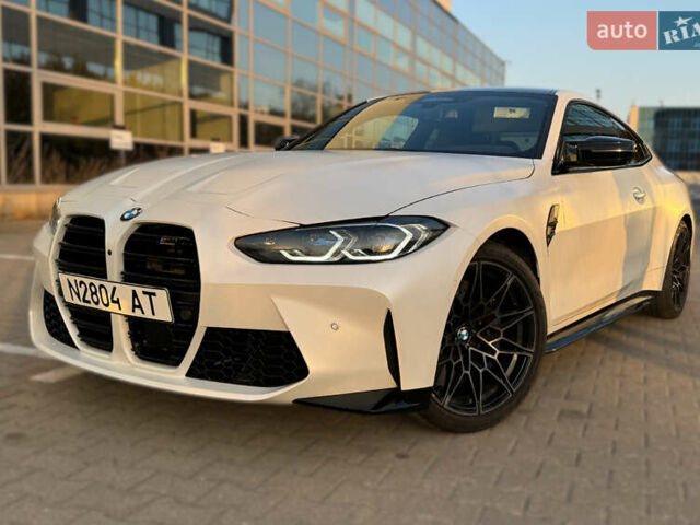 Белый БМВ M4, объемом двигателя 3 л и пробегом 27 тыс. км за 78000 $, фото 3 на Automoto.ua