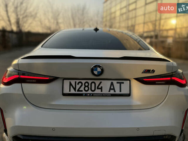 Белый БМВ M4, объемом двигателя 3 л и пробегом 27 тыс. км за 78000 $, фото 9 на Automoto.ua