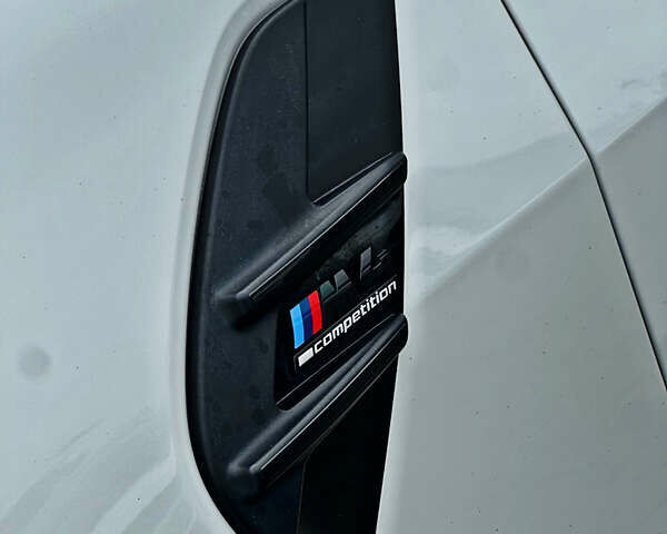 Белый БМВ M4, объемом двигателя 3 л и пробегом 32 тыс. км за 75000 $, фото 12 на Automoto.ua