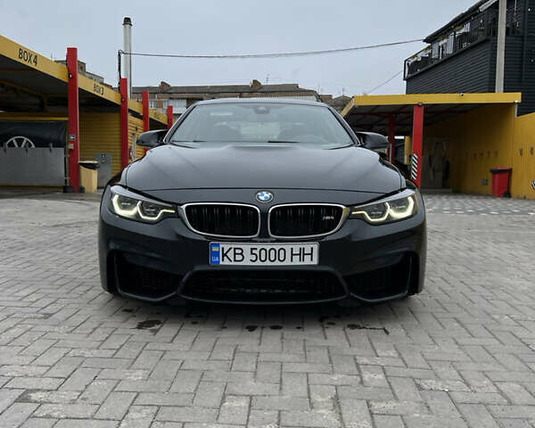 Чорний БМВ M4, об'ємом двигуна 2.98 л та пробігом 88 тис. км за 48000 $, фото 3 на Automoto.ua