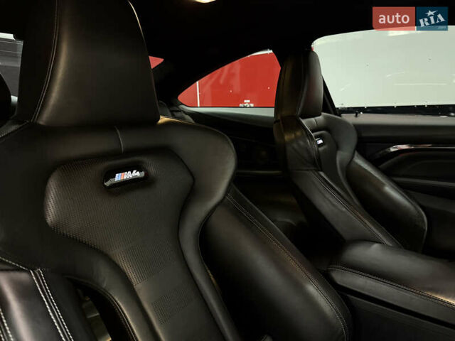Черный БМВ M4, объемом двигателя 2.98 л и пробегом 43 тыс. км за 45000 $, фото 16 на Automoto.ua
