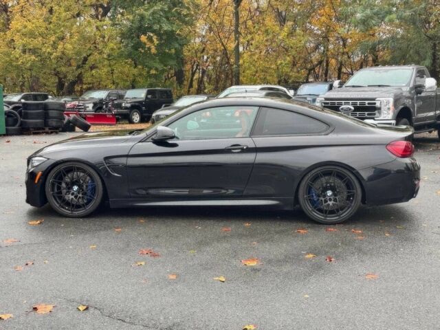 Черный БМВ M4, объемом двигателя 3 л и пробегом 44 тыс. км за 59000 $, фото 4 на Automoto.ua