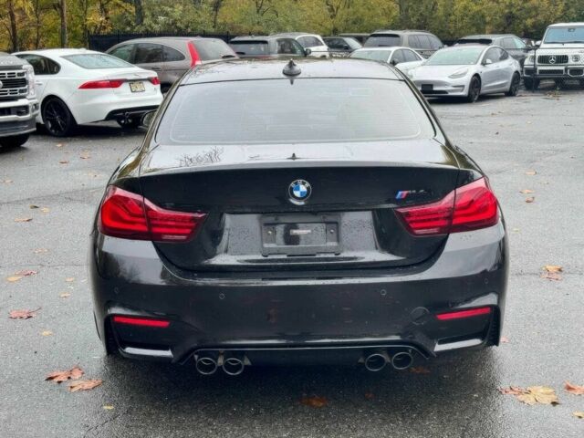 Черный БМВ M4, объемом двигателя 3 л и пробегом 44 тыс. км за 59000 $, фото 6 на Automoto.ua