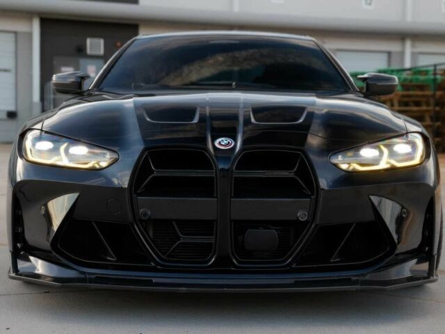 Черный БМВ M4, объемом двигателя 3 л и пробегом 21 тыс. км за 26000 $, фото 1 на Automoto.ua