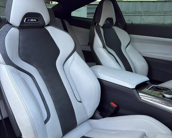 Черный БМВ M4, объемом двигателя 2.99 л и пробегом 73 тыс. км за 71999 $, фото 26 на Automoto.ua
